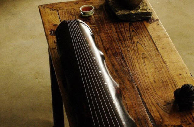 广元市古琴蕴含的传统文化，一把古琴制备出来要两年的时间